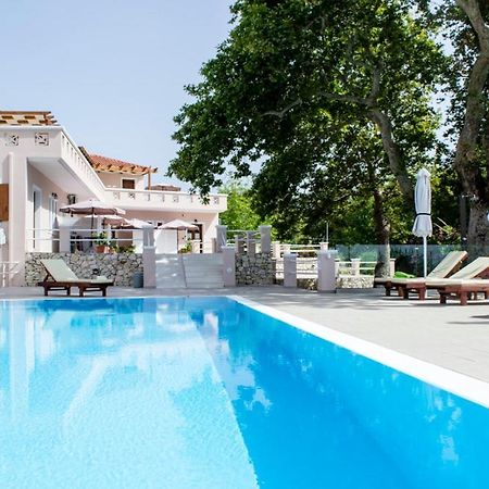 Sea And Creek Villa Kateliósz Kültér fotó